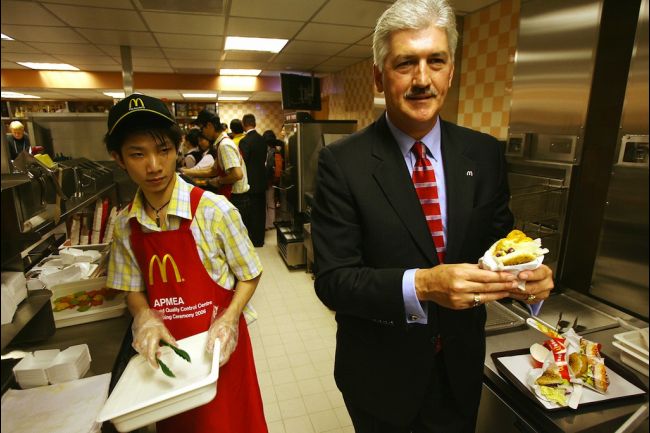Операционный директор McDonald's станет консультантом по международному франчайзингу
