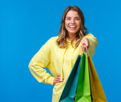 Более 200 российских магазинов Zara и Bershka откроются с новыми названиями